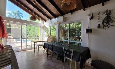 Casa a la venta en Country Las Lajas!