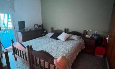 SE VENDE DUPLEX ZONA PARQUE URQUIZA CON COCHERA