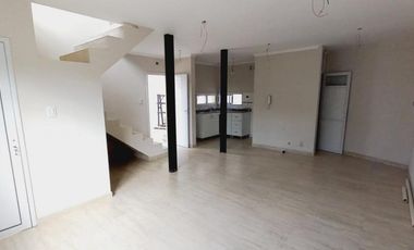 EN VENTA- DUPLEX ZONA DIAZ VELEZ