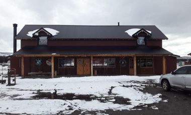 Moto parador en Ruta 40 San MartÃ­n de los Andes
