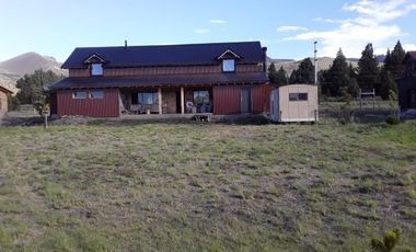 Moto parador en Ruta 40 San MartÃ­n de los Andes