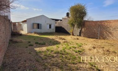 VENTA - CASA 3 HABITACIONES - SAN BENITO