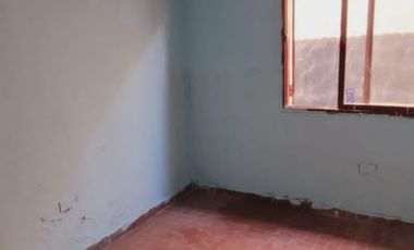 VENTA - CASA 3 HABITACIONES - SAN BENITO