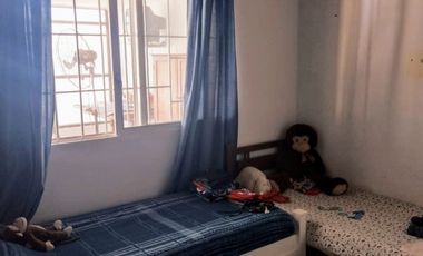 VENTA - CASA 3 HABITACIONES - ZONA BARRIO MERCANTIL