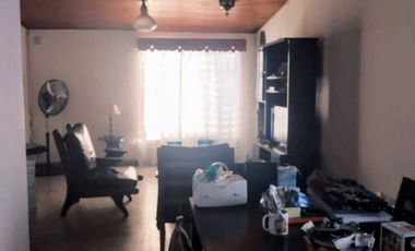 VENTA - CASA 3 HABITACIONES - ZONA BARRIO MERCANTIL
