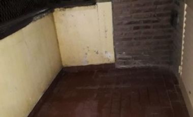 VENTA DEPARTAMENTO EN BARRIO COCA COLA 3 AMBIENTES, AV DR R SANTAMARINA 1000 -MONTE GRANDE-