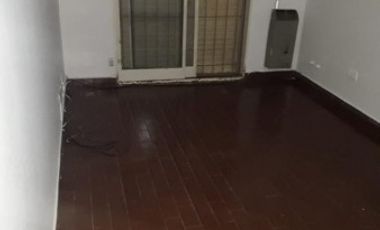 VENTA DEPARTAMENTO EN BARRIO COCA COLA 3 AMBIENTES, AV DR R SANTAMARINA 1000 -MONTE GRANDE-