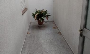 VENTA DEPARTAMENTO 3 AMBIENTES PLANTA BAJA, SIXTO FERNANDEZ 400 -LOMAS DE ZAMORA-