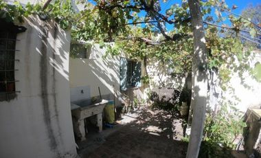 VENTA: CASA DE 2 DORMITORIOS EN SANTA ROSA, BARRIO NUESTRA SEÃORA DE LUJAN