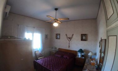 VENTA: CASA DE 2 DORMITORIOS EN SANTA ROSA, BARRIO NUESTRA SEÃORA DE LUJAN