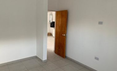 EN VENTA CASA ZONA TOMA // IDEAL INVERSION !!!
