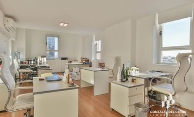 Oficina en Ciudad Ribera | Dock Plaza Estudios Profesionales | Av. Carballo 194