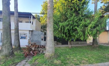 VENDO 2 CASAS EN LOTE DE 1.500 m2 CALLE MARCOS SASTRE