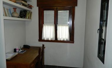 HERMOSA CASA EN VENTA 3 DORMITORIOS, RIOBAMBA 900 -TEMPERLEY-