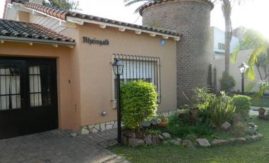HERMOSA CASA EN VENTA 3 DORMITORIOS, RIOBAMBA 900 -TEMPERLEY-