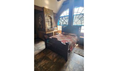 ¡Gran oportunidad! Casa con terreno amplio en Coatepec Harinas
