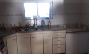 CASA DE 3 AMBIENTES EN VENTA EN  LANÃS