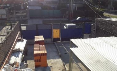 CASA DE 3 AMBIENTES EN VENTA EN  LANÃS