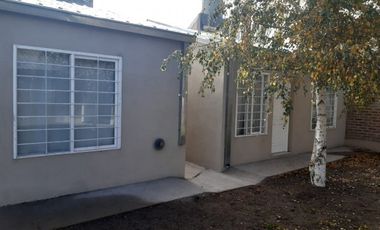 Se vende COMPLEJO de 7 departamentos - PLOTTIER