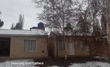 Se vende COMPLEJO de 7 departamentos - PLOTTIER