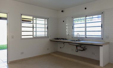 Calle 9 (ex 16) e/ 47 y 48 - Villa Elisa