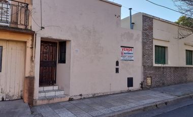 Venta casa calle Alsina 622