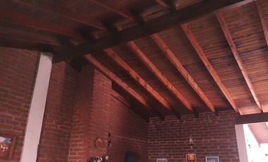 IMPERDIBLE  HERMOSA CASA CON TERRENO EN - LA REJA GRANDE - CERCA ESCUELA Y COLECTIVO (AUT. 249)