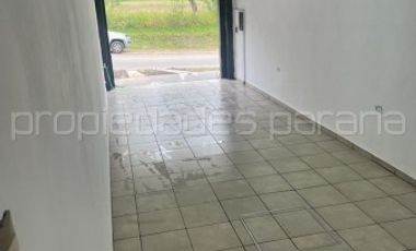 CASA A ESTRENAR, CON PILETA, FRENTE AL SEMINARIO