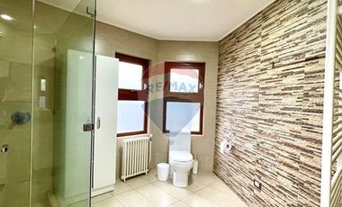 REMODELADA - A PASOS DE PLAZA BUHLER