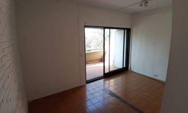 VENTA DUPLEX  3 AMBIENTES C/ 2 COCHERAS