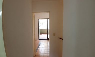 VENTA DUPLEX  3 AMBIENTES C/ 2 COCHERAS