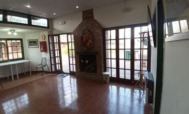 VENTA DUPLEX  3 AMBIENTES C/ 2 COCHERAS