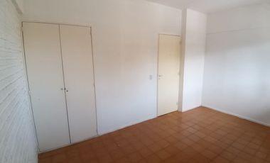 VENTA DUPLEX  3 AMBIENTES C/ 2 COCHERAS