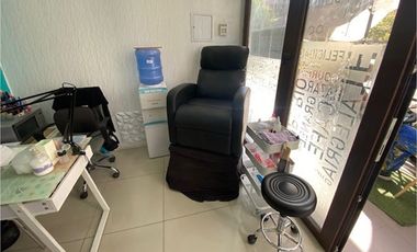 Venta Derecho de Llave Av Colon Peluqueria