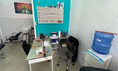 Venta Derecho de Llave Av Colon Peluqueria
