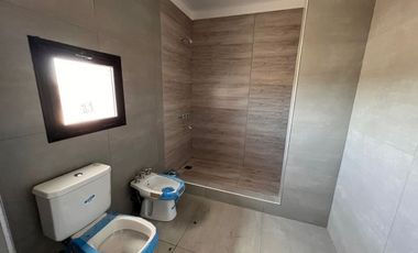 Casa en Venta en San Sebastian Tres Dormitorios CON Vista AL Jardin!!!