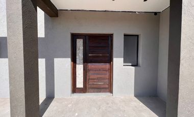 Casa en Venta en San Sebastian Tres Dormitorios CON Vista AL Jardin!!!