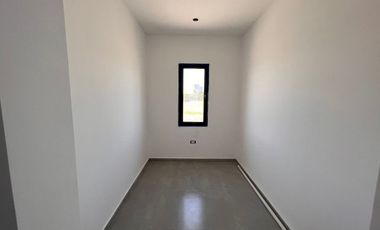 Casa en Venta en San Sebastian Tres Dormitorios CON Vista AL Jardin!!!