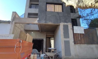DEPARTAMENTO MONOAMBIENTE EN 2Â° PISO DTO F ,LOMAS DE ZAMORA.