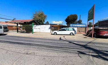 Propiedad comercial remodelada en esquina - Paine
