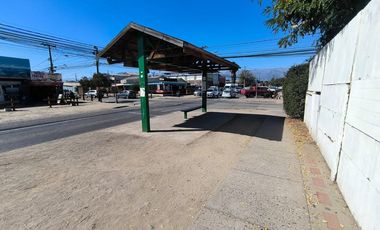 Propiedad comercial remodelada en esquina - Paine