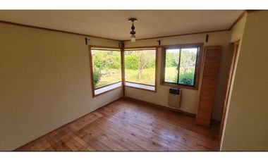 ACOGEDORA CASA EN MADERA,  Malloco,  Peñaflor