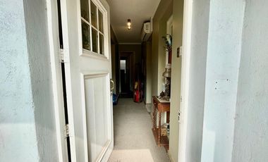 Arriendo en Ñuñoa, casa esquina