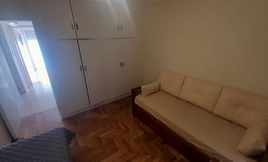 VENTA:  EXCELENTE DEPARTAMENTO -4 AMBIENTES-  CORDOBA 1600.
