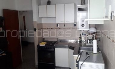 OPORTUNIDAD: VENDO COMODA CASA EN ZONA PARQUE - 3 Dormitorios y Cochera