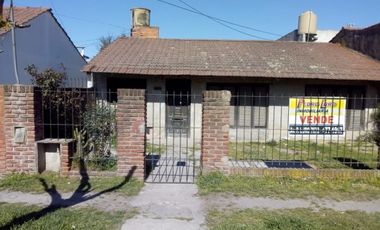 CASA 3 AMBIENTES. 3 DE FEBRERO AL 9300