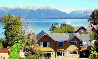 CASA EN VILLA LA ANGOSTURA