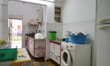 VENTA - CASA 3 HABITACIONES - ZONA CENTRICA