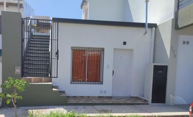 Vendo Monoambiente a Estrenar zona Ayacucho y Brown