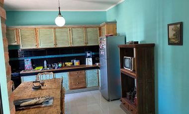 SE VENDE CASA CON GALPON ZONA PARQUE GAZZANO